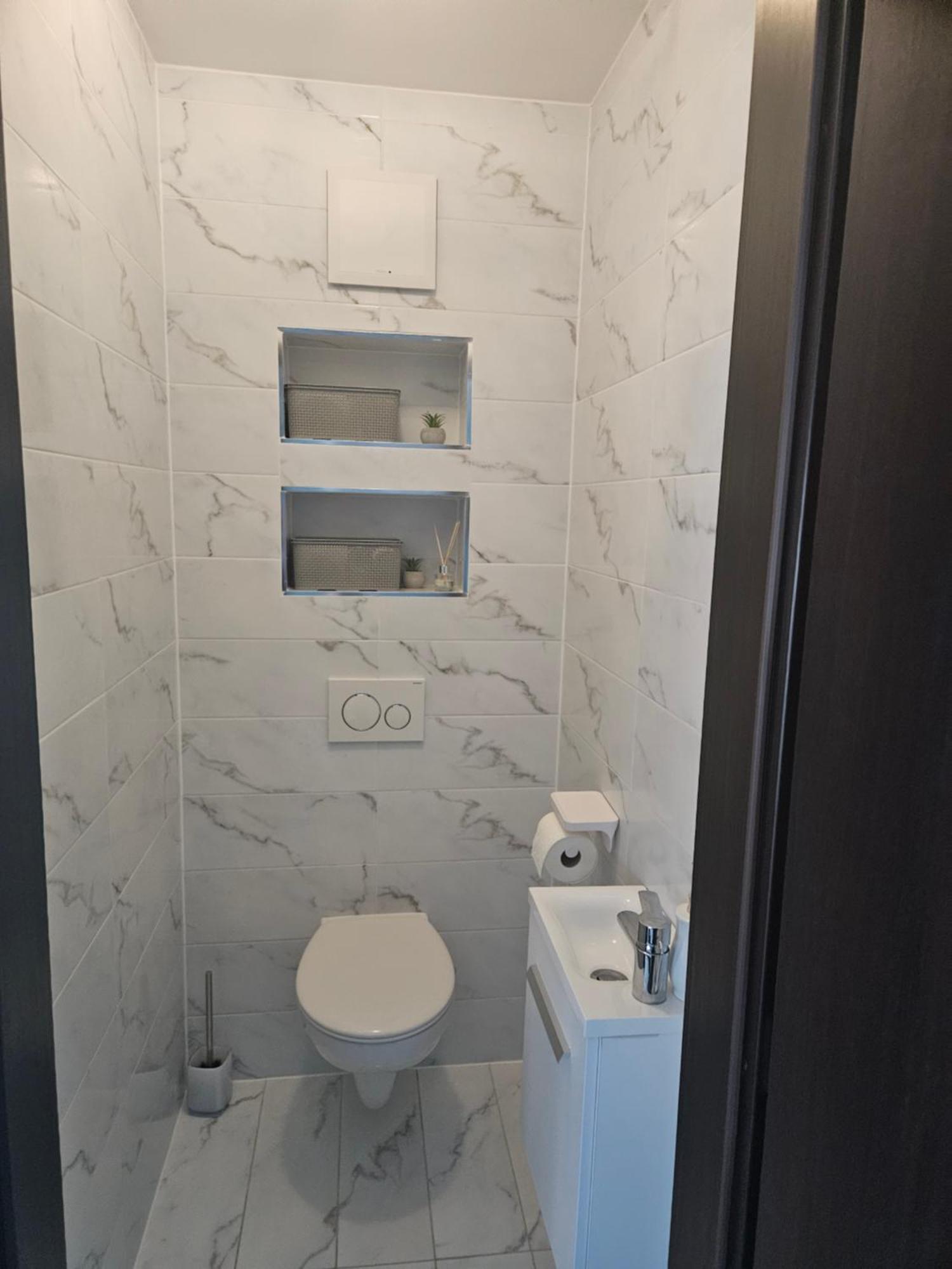 Hellowine Apartman Еґер Екстер'єр фото